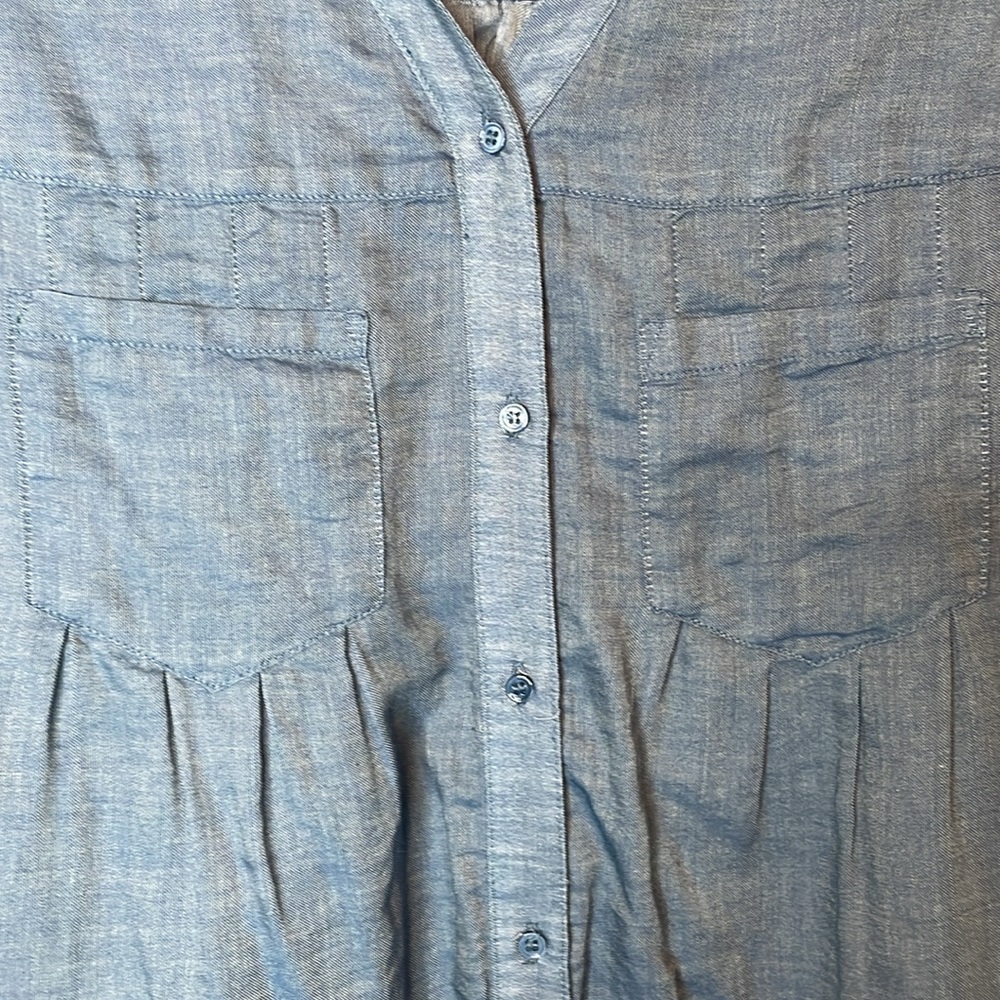 Joie Button Down Roll Sleeve Chambray Top Size M - image 3